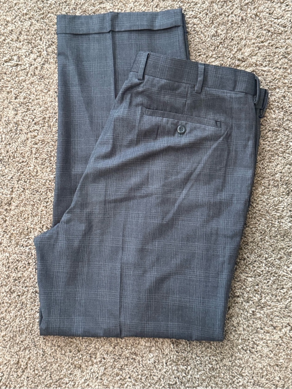 Men's Classic Pleated Dress Pants - Plaid - Picture 1 of 3